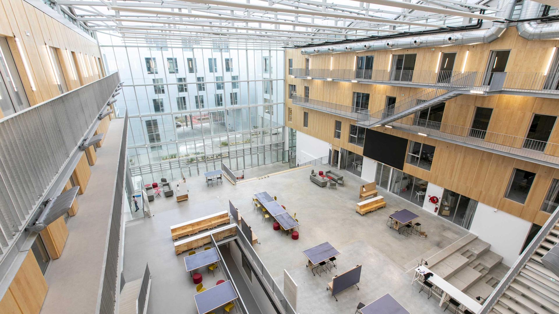 ecole nouveau batiment agora