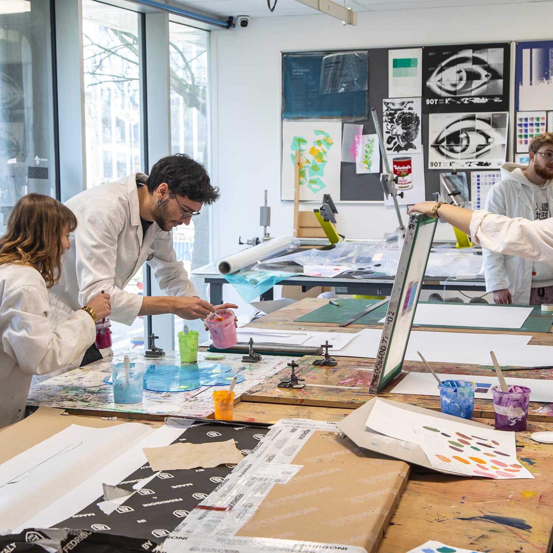 Workshop sérigraphie en Majeure Design graphique