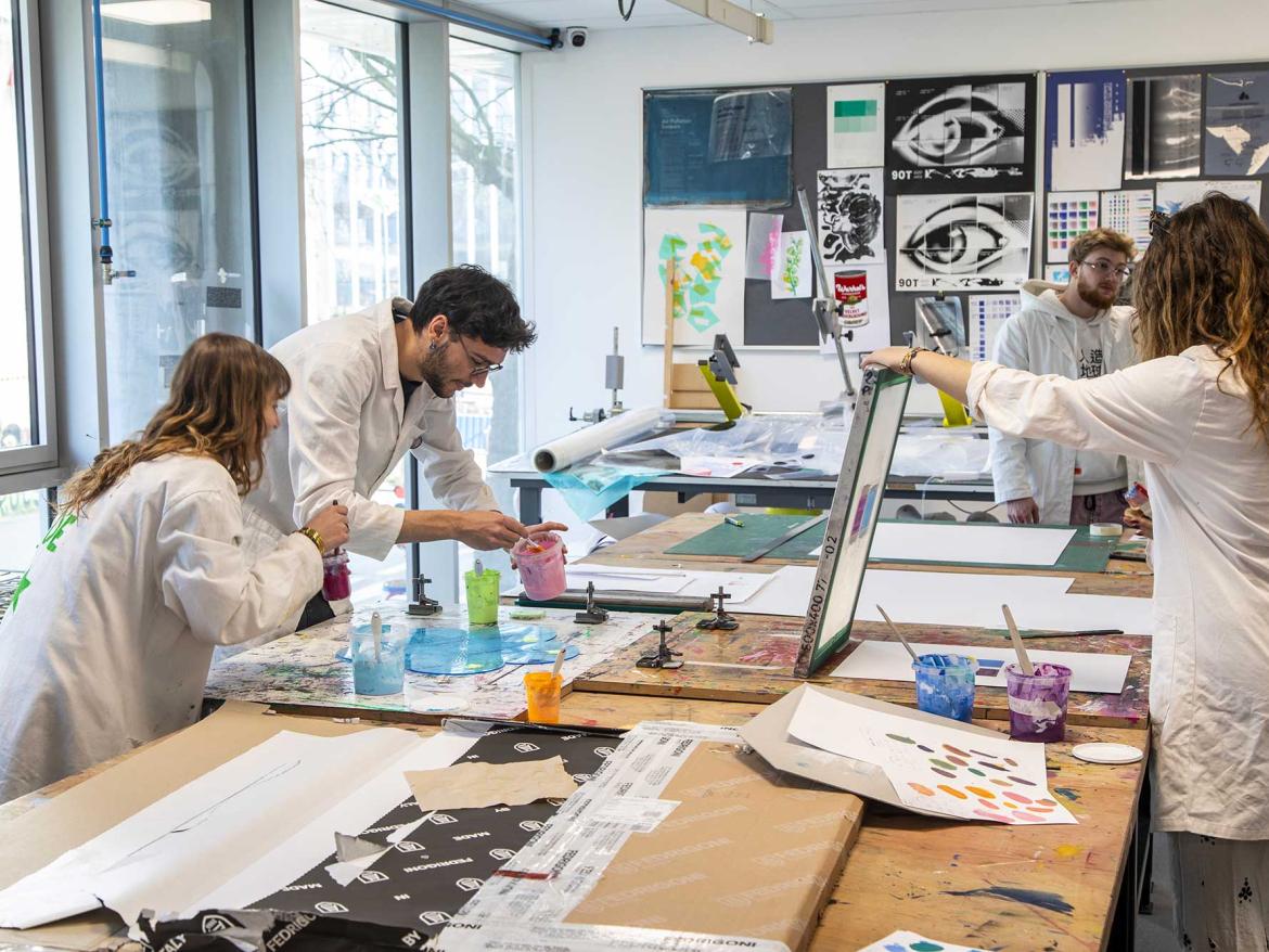 Workshop sérigraphie en Majeure Design graphique